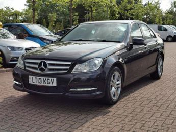MERCEDES-BENZ C-CLASS 2.1 C220 CDI BlueEfficiency Executive SE Saloon 4dr Diesel Manua