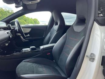 MERCEDES-BENZ CLA 1.3 CLA 200 AMG Line Executive A 5dr