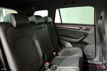 SKODA KODIAQ 2.0 TDI SportLine SUV 5dr Diesel DSG 4WD Euro 6 (s/s) (7 Seat) (