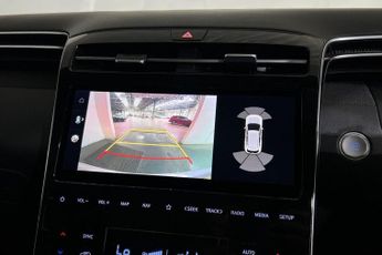 HYUNDAI TUCSON 1.6 h T-GDi 13.8kWh Premium SUV 5dr Petrol Plug-in Hybrid Auto 4