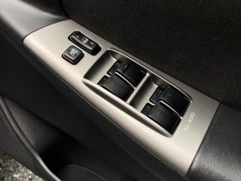 TOYOTA COROLLA 1.6 VVT-i T3 Hatchback 5dr Petrol Automatic (190 g/km, 109 bhp)