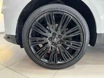 LAND ROVER RANGE ROVER SPORT 3.0 SD V6 HSE SUV 5dr Diesel Auto 4WD Euro 6 (s/s) (306 ps)