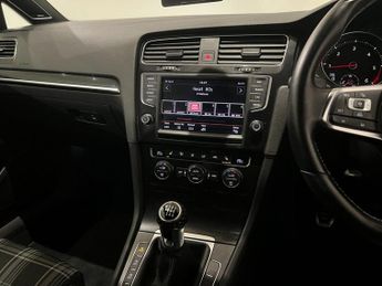 VOLKSWAGEN GOLF 2.0 TDI BlueMotion Tech GTD Hatchback 3dr Diesel Manual Euro 6 (