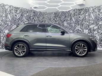AUDI Q3 1.5 TFSI CoD 35 Black Edition SUV 5dr Petrol Manual Euro 6 (s/s)