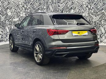 AUDI Q3 1.5 TFSI CoD 35 Black Edition SUV 5dr Petrol Manual Euro 6 (s/s)