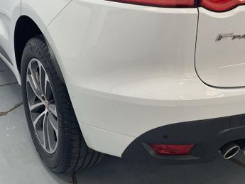 JAGUAR F-PACE 180 AWD R-SPORT - AA INSPECTED 