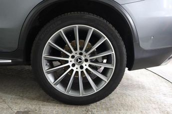 MERCEDES-BENZ GLC 2.0 GLC300d AMG Line (Premium) Coupe G-Tronic+ 4MATIC Euro 6 (s/