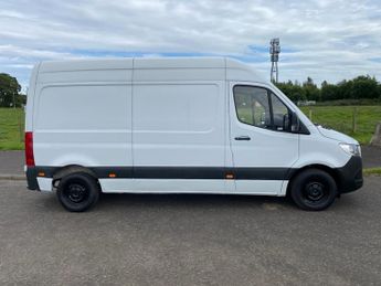 MERCEDES-BENZ SPRINTER 2.1 314 CDI SAT NAV AIRCON VAN G-Tronic FWD L2 H2 Euro 6 (s/s) (