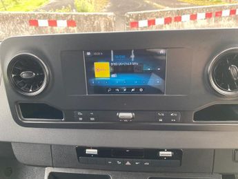 MERCEDES-BENZ SPRINTER 2.1 314 CDI SAT NAV AIRCON VAN G-Tronic FWD L2 H2 Euro 6 (s/s) (
