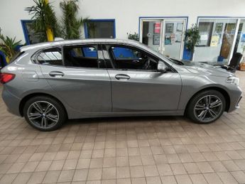 BMW 1 SERIES 1.5 118i Sport (LCP) Hatchback 5dr Petrol DCT Euro 6 (s/s) (136 