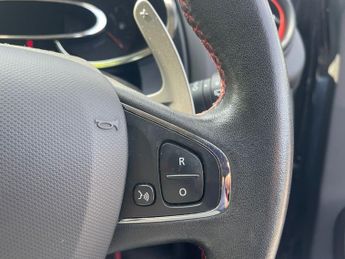 RENAULT CLIO 1.6 TCe Renaultsport Lux Hatchback 5dr Petrol EDC Euro 5 (200 ps