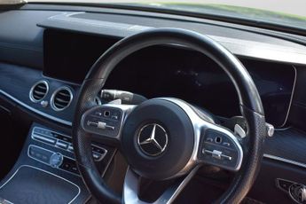 MERCEDES-BENZ E-CLASS 2.0 E220d AMG Line Saloon 4dr Diesel G-Tronic+ Euro 6 (s/s) (194