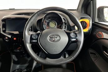 TOYOTA AYGO 1.0 VVT-i JBL Edition Hatchback 5dr Petrol x-shift Euro 6 (71 ps