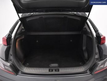 HYUNDAI KONA 64kWh Premium SUV 5dr Electric Auto (10.5kW Charger) (204 ps)