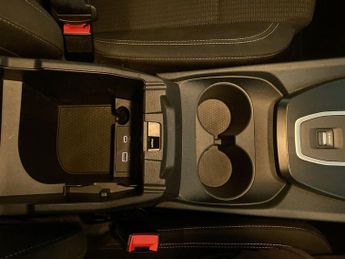 NISSAN QASHQAI 1.3 DIG-T MHEV Acenta Premium SUV 5dr Petrol Hybrid XTRON Euro 6