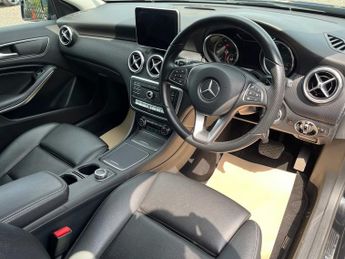 MERCEDES-BENZ A-CLASS 1.5 A180d Sport (Executive) Hatchback 5dr Diesel 7G-DCT Euro 6 (