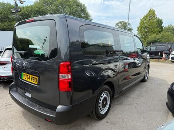 VAUXHALL Vivaro Life Electric 75kWh Combi XL MPV 5dr Electric Auto LWB (9 Seat, 7.4kW Charger)