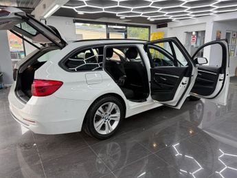 BMW 3 SERIES 2.0 320i Sport Touring 5dr Petrol Auto xDrive Euro 6 (s/s) (184 