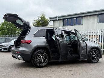 MERCEDES-BENZ GLB 1.3 GLB200 MHEV AMG Line (Premium) SUV 5dr Petrol Hybrid 7G-DCT 