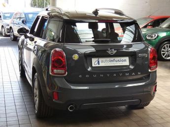 MINI COUNTRYMAN 1.5 7.6kWh Cooper SE Classic SUV 5dr Petrol Plug-in Hybrid Auto 
