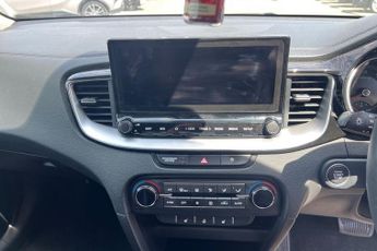 KIA XCEED 1.4 T-GDi 3 SUV 5dr Petrol DCT Euro 6 (s/s) (138 bhp) Low Mileag