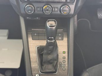 SKODA OCTAVIA 2.0 TDI Scout Estate 5dr Diesel DSG 4WD Euro 6 (s/s) (184 ps)