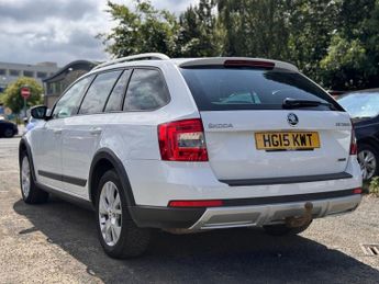 SKODA OCTAVIA 2.0 TDI Scout Estate 5dr Diesel DSG 4WD Euro 6 (s/s) (184 ps)