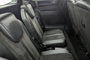 PEUGEOT 5008 1.2 PureTech GT SUV 5dr Petrol EAT Euro 6 (s/s) (130 ps)