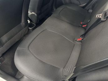 HYUNDAI I10 1.0 Premium Hatchback 5dr Petrol Manual Euro 6 (67 ps)