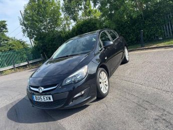 Vauxhall Astra 1.6i Design Hatchback 5dr Petrol Manual Euro 6 (115 ps)