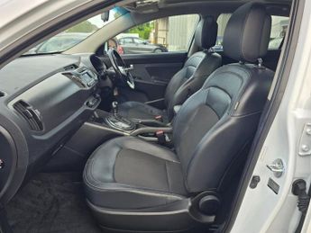 KIA SPORTAGE 2.0 CRDi KX-2 SUV 5dr Diesel Auto AWD Euro 5 (134 bhp)