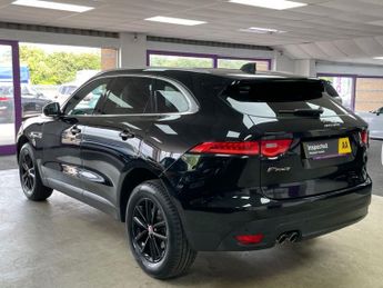 JAGUAR F-PACE 2.0 D165 Prestige SUV 5dr Diesel Manual Euro 6 (s/s) (163 ps)