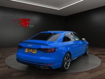 AUDI A4 2.0 TDI 40 Black Edition Saloon 4dr Diesel S Tronic Euro 6 (s/s)