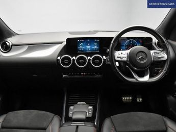 MERCEDES-BENZ GLA CLASS 1.3 GLA200 AMG Line SUV 5dr Petrol 7G-DCT Euro 6 (s/s) (163 ps)