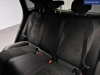 MERCEDES-BENZ GLA CLASS 1.3 GLA200 AMG Line SUV 5dr Petrol 7G-DCT Euro 6 (s/s) (163 ps)