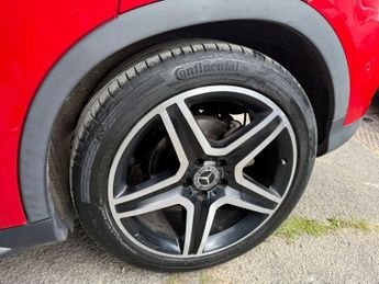 MERCEDES-BENZ GLA 2.1 GLA220d AMG Line (Premium Plus) SUV 5dr Diesel 7G-DCT 4MATIC