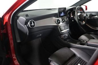 MERCEDES-BENZ GLA 2.1 GLA220d AMG Line (Premium Plus) SUV 5dr Diesel 7G-DCT 4MATIC