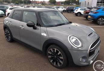 MINI Hatch 2.0 Cooper S Exclusive Hatchback 5dr Petrol Manual Euro 6 (s/s) 