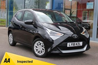 TOYOTA AYGO 1.0 VVT-i x-play Hatchback 5dr Petrol Manual Euro 6 (71 ps)