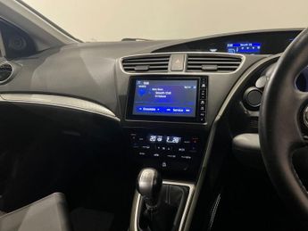 HONDA CIVIC 1.8 i-VTEC SE Plus (Navi) Hatchback 5dr Petrol Manual Euro 6 (s/