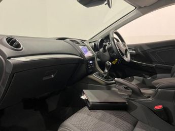 HONDA CIVIC 1.8 i-VTEC SE Plus (Navi) Hatchback 5dr Petrol Manual Euro 6 (s/