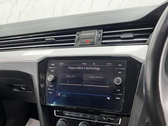 VOLKSWAGEN PASSAT 2.0 TDI EVO SEL Saloon 4dr Diesel DSG Euro 6 (s/s) (150 ps)