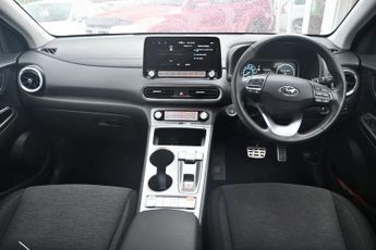 HYUNDAI KONA 64kWh Premium SUV 5dr Electric Auto (10.5kW Charger) (204 ps)