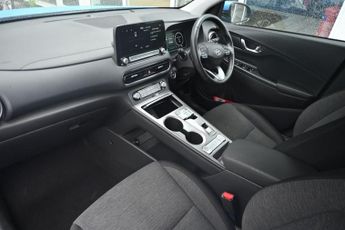 HYUNDAI KONA 64kWh Premium SUV 5dr Electric Auto (10.5kW Charger) (204 ps)
