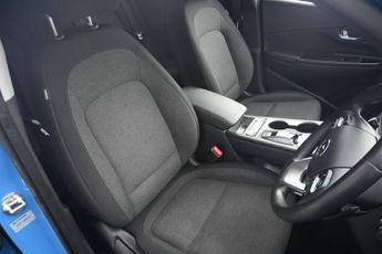 HYUNDAI KONA 64kWh Premium SUV 5dr Electric Auto (10.5kW Charger) (204 ps)