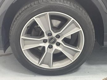 AUDI Q2 1.4 TFSI CoD S line SUV 5dr Petrol Manual Euro 6 (s/s) (150 ps) 