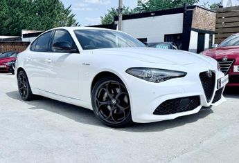 Alfa Romeo Giulia 2.0 TB VELOCE 4d 277 BHP