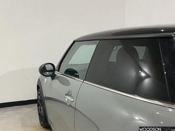 MINI HATCH 2.0 Cooper S Hatchback 3dr Petrol Auto Euro 6 (s/s) (192 ps)