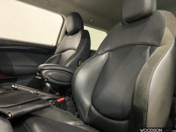 MINI HATCH 2.0 Cooper S Hatchback 3dr Petrol Auto Euro 6 (s/s) (192 ps)