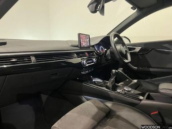 AUDI A4 2.0 TFSI 35 Black Edition Saloon 4dr Petrol Manual Euro 6 (s/s) 